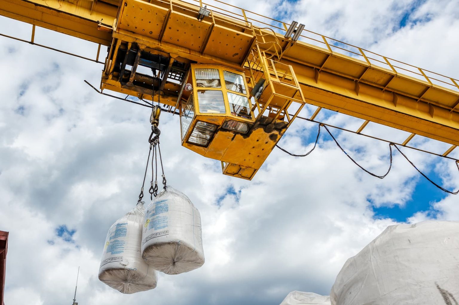 What Exactly Does Crane and Hoist Service Entail?